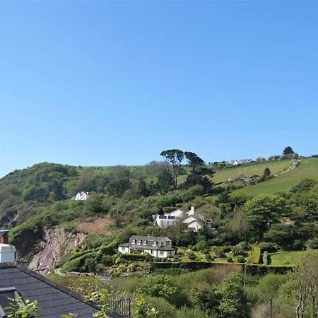 Cosy Beachfront Retreat With Stunning Sea Views & Free Access To A Local Indoor Pool Talland Exterior foto